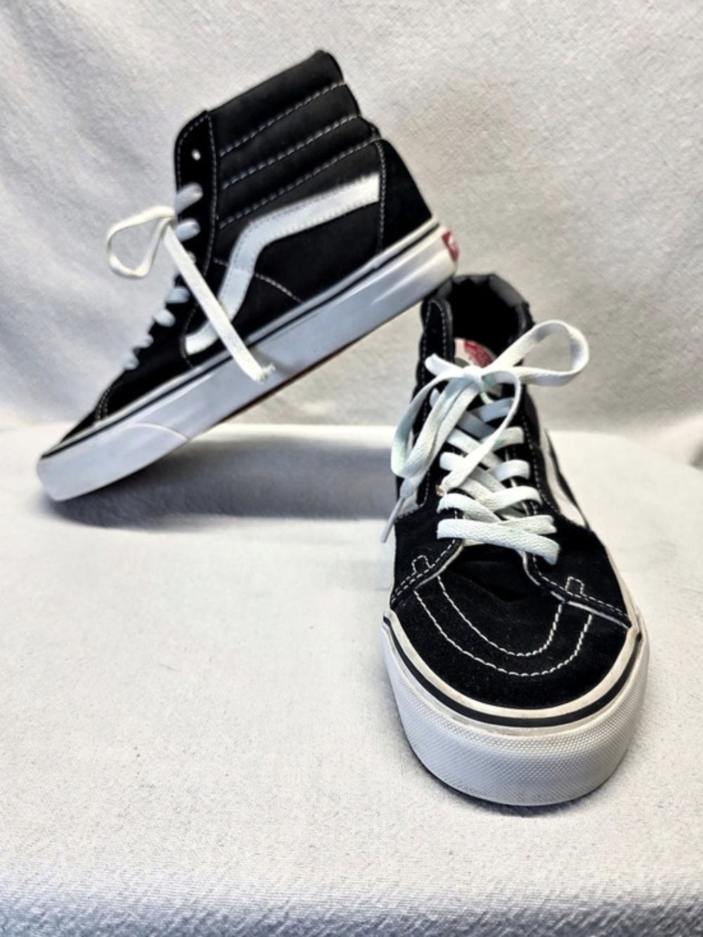 Vans Sk8-Hi Black & White High-Top Sneakers US 7.5 - Picture 3 of 9